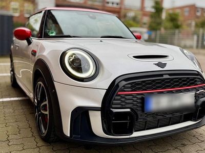 Gebraucht Mini John Cooper Works 231 PS (169 kW) 2023 Weiß Kleinwagen