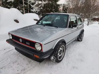 Gebraucht VW Golf I GTI 110 PS (80 kW) 1981 Silber Kleinwagen