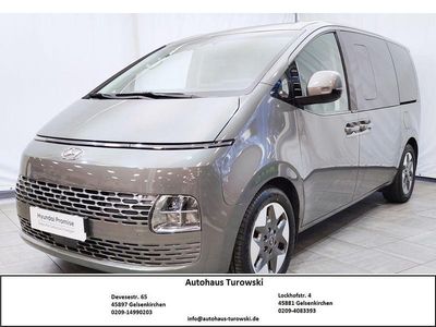 Grau Gebraucht 2023 Hyundai Staria Prime Van / Kleinbus | 39.970 € (Fairer Preis)