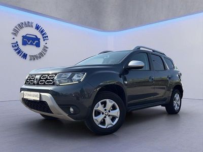 Gebraucht Dacia Duster Comfort 131 PS (96 kW) 2016 Grau SUV