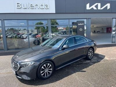 Mercedes E200