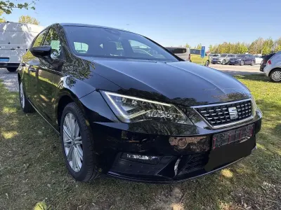 Używany Seat Leon XCELLENCE 125 KM (91 kW) 2017 Czarny Hatchback