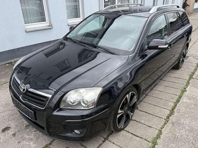 Gebraucht Toyota Avensis Team 129 PS (94 kW) 2008 Black mica / ink Kombi