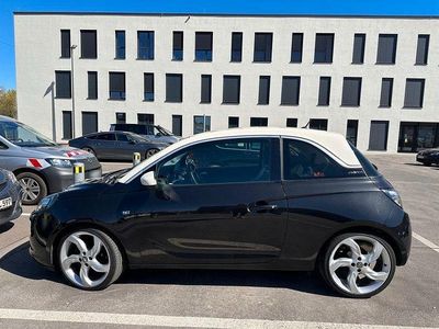 Second-hand Opel Adam Glam 69 CP (50 kW) 2013 Negru Hatchback