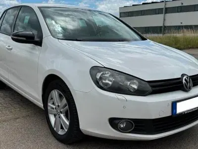 Gebraucht VW Golf VII Match 122 PS (89 kW) 2012 Weiß Limousine