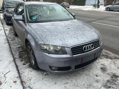 Blau Gebraucht 2003 Audi A3 Limousine | 1.199 € (Guter Preis)