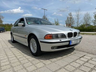 gebraucht BMW 535 i 245 ps - Scheckheftgepflegt, Top Zustand