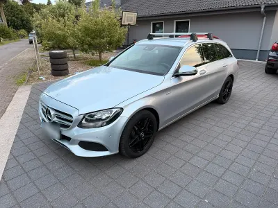 Gebraucht Mercedes C220 Avantgarde 170 PS (125 kW) 2015 Grau Kombi