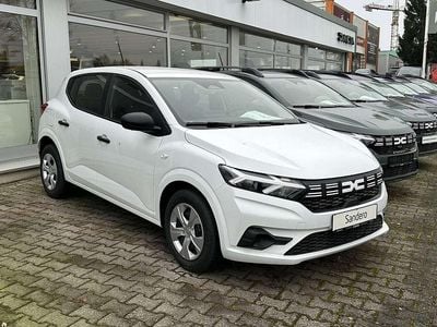 Ny Dacia Sandero Essentiel 67 HK (49 kW) 2025 Hvid Hatchback