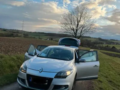 Gebraucht Renault Mégane GT Line GT-Line 130 PS (95 kW) 2011 Silber Limousine