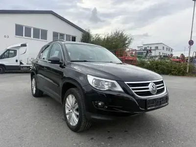 Gebraucht VW Tiguan Track & Field 200 PS (147 kW) 2009 Schwarz SUV