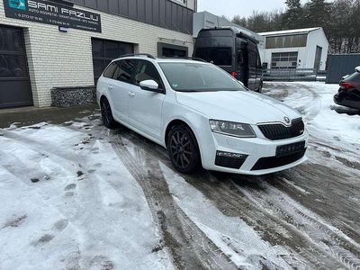 Weiß Gebraucht 2015 Skoda Octavia RS Kleinwagen | 11.290 € (Fairer Preis)