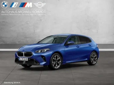 Neu BMW 118 Sport Line 150 PS (110 kW) 2025 Portimao blau Kleinwagen