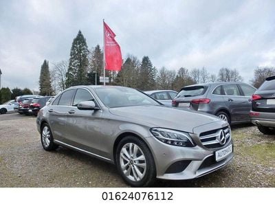 Gebraucht Mercedes C180 156 PS (114 kW) 2019 Silber Limousine