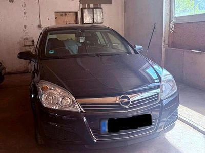 Usata Opel Astra 90 CV (66 kW) 2009 Nero Berlina
