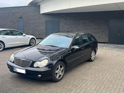 Mercedes C200