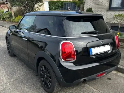 Occasion Mini ONE Pepper 102 PK (75 kW) 2021 Zwart Hatchback