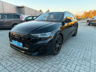 Gebraucht Audi Q8 Sport 340 PS (250 kW) 2024 Schwarz SUV