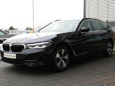 Gebraucht BMW 520 190 PS (139 kW) 2022 Black saphire Kombi