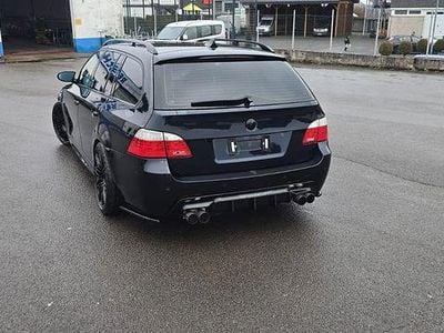 Gebraucht BMW 545 333 PS (244 kW) 2004 Schwarz Kombi