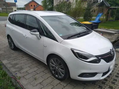 Gebraucht Opel Zafira Tourer Business Innovation 170 PS (125 kW) 2016 Weiß Van / Kleinbus