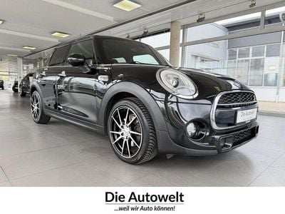Gebraucht Mini Cooper 170 PS (125 kW) 2017 Midnight black (schwarz) Kleinwagen