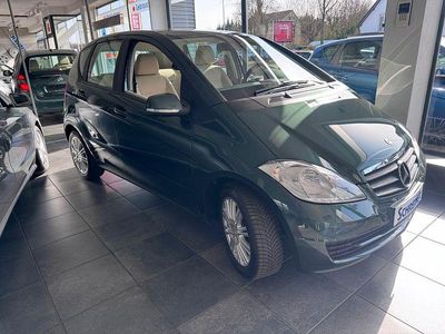 Gebraucht Mercedes A160 95 PS (69 kW) 2009 Grün Limousine