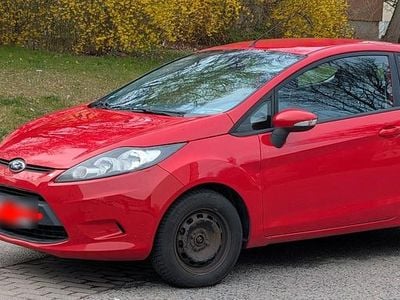 Second-hand Ford Fiesta 75 CP (55 kW) 2009 Roșu Berlinǎ