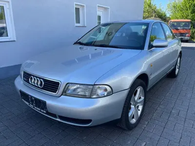 Second-hand Audi A4 Sport 193 CP (141 kW) 1997 Argintiu Berlinǎ