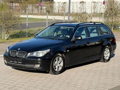 Gebraucht BMW 520 177 PS (130 kW) 2009 Black sapphire metallic Kombi