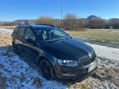 Schwarz Gebraucht 2015 Skoda Octavia RS Kombi | 8.900 € (Superpreis)