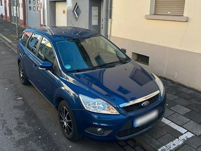 Gebraucht Ford Focus Titanium 101 PS (74 kW) 2008 Blau Kombi