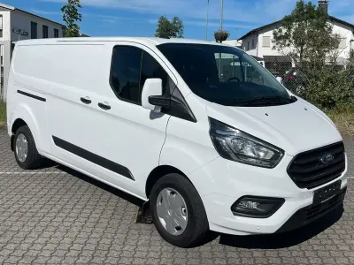 Gebraucht Ford Transit Custom 105 PS (77 kW) 2022 Weiß Van / Kleinbus