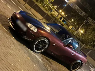 Gebraucht Mazda MX5 146 PS (107 kW) 2005 Rot Cabrio