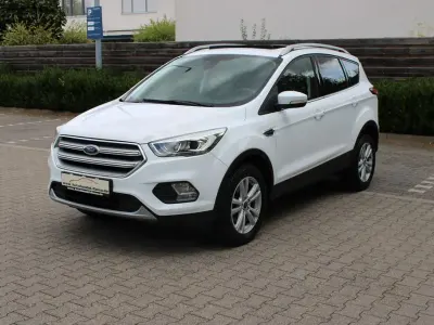 Gebraucht Ford Kuga Cool & Connect 150 PS (110 kW) 2017 Weiß SUV