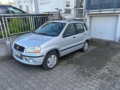 Silber Gebraucht 2001 Suzuki Ignis Kleinwagen | 1.500 € (Guter Preis)