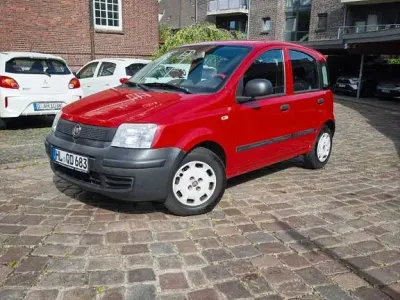 Gebraucht Fiat Panda 102 PS (75 kW) 2011 Rot Kleinwagen