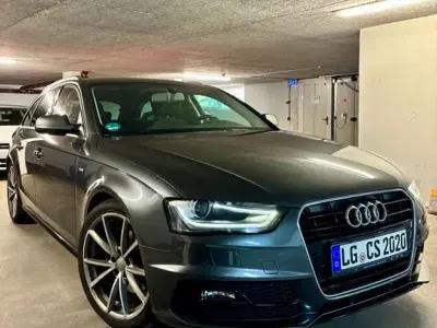 Gebraucht Audi A4 S-Line 170 PS (125 kW) 2015 Grau Kombi