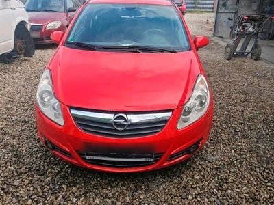 Używany Opel Corsa 60 KM (44 kW) 2006 Hatchback