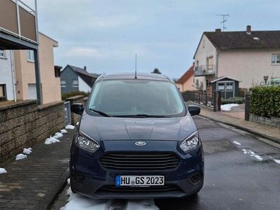 Gebraucht Ford Courier 2023 Blau Van / Kleinbus
