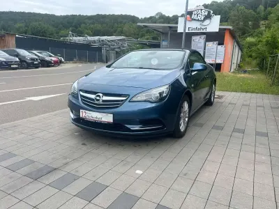 Gebraucht Opel Cascada Edition 140 PS (102 kW) 2015 Deep sky Cabrio