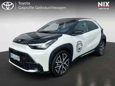 Neu Toyota Aygo X Sport 116 PS (85 kW) 2025 Weiß SUV