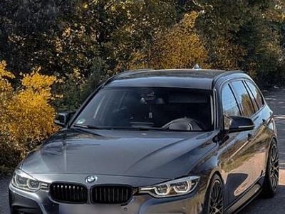 Gebraucht BMW 330 M Performance 350 PS (257 kW) 2016 Grau Kombi