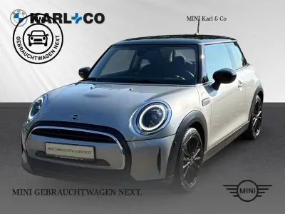 Gebraucht Mini Cooper 136 PS (100 kW) 2024 Melting silver iii (silber) Kleinwagen