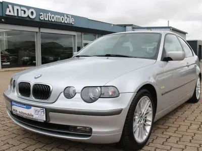Gebraucht BMW 325 Sport Line 192 PS (141 kW) 2002 Silber Kleinwagen
