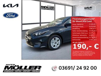 Grau Gebraucht 2024 Kia Ceed Comfort Kleinwagen | 22.899 € (Fairer Preis)