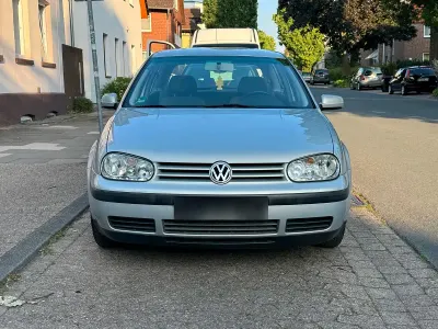 Gebraucht VW Golf III 75 PS (55 kW) 1999 Silber Limousine