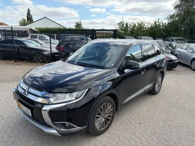 Gebraucht Mitsubishi Outlander 150 PS (110 kW) 2017 Schwarz SUV