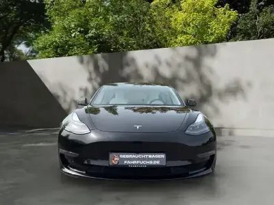 Usata Tesla Model 3 Long Range AWD 366 kW (498 CV) 2022 Nero Berlina