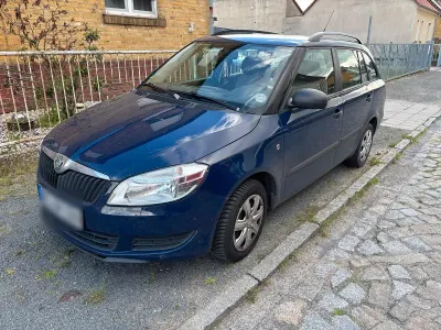 Gebraucht Skoda Fabia 2010 Blau Kombi